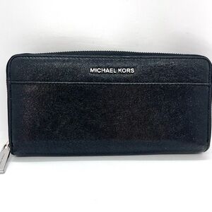 Michael Kors Black Leather Zip-Around Continental Wallet – Like New (EUC)